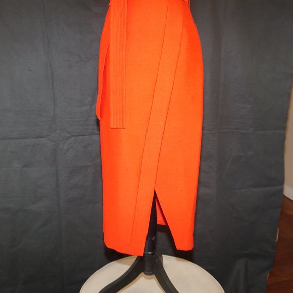 C/MEO Collective Red Backless Dress - Picture 4 of 15